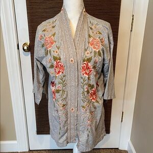Johnny Was Floral Embroidered Gray Kimono Cardigan